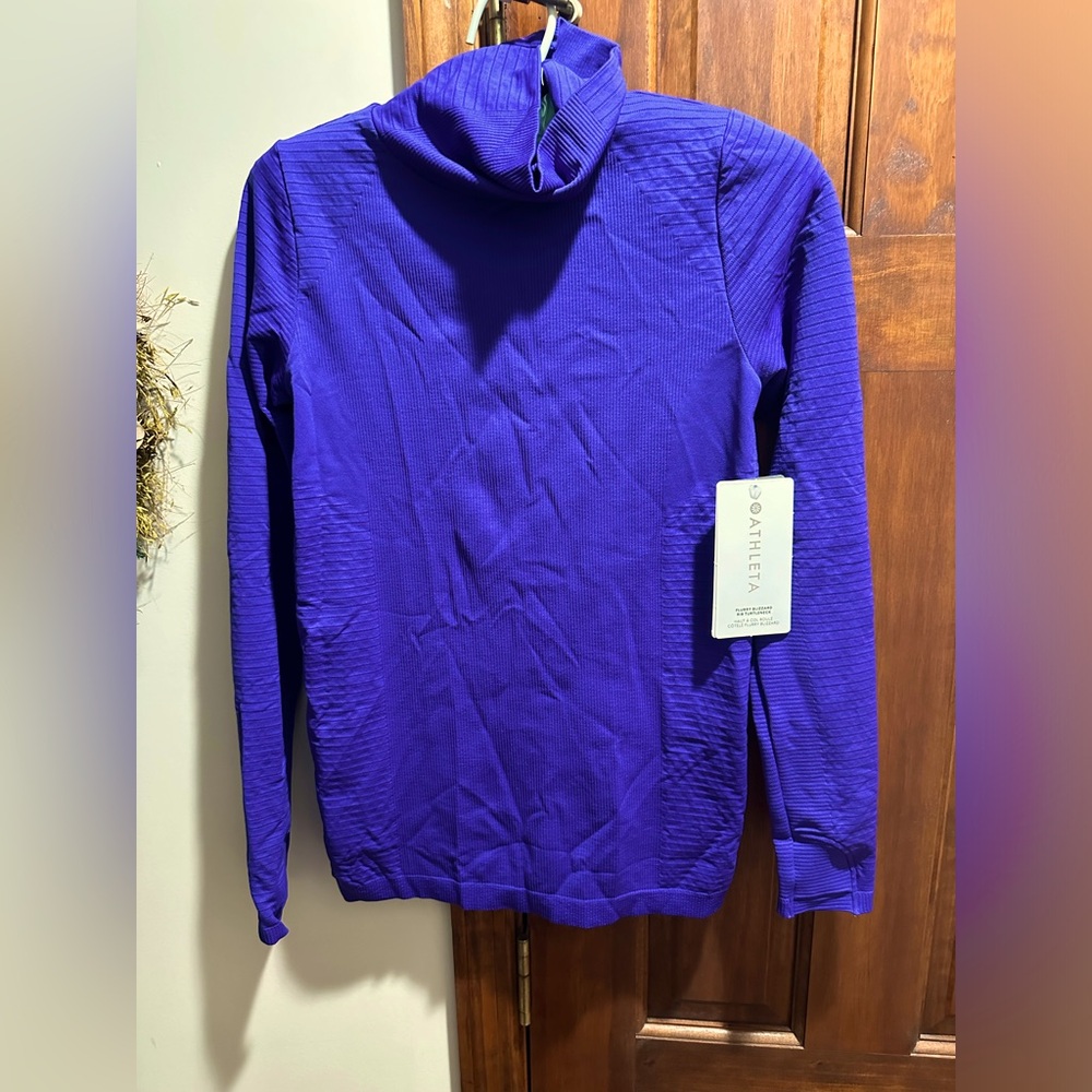Athleta Rib Turtleneck Size Small